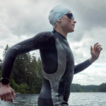 FORM Smart Goggles können jetzt Metriken im offenen Wasser verfolgen