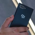 Diga adeus aos teclados de hardware: TCL não fabricará mais telefones BlackBerry