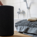 Os 4 melhores alto-falantes Bluetooth para seu banheiro