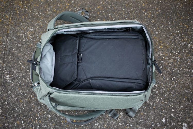 Огляд рюкзака Peak Design 65 л: універсальна гібридна сумка, яка виконує саме те, для чого вона призначена